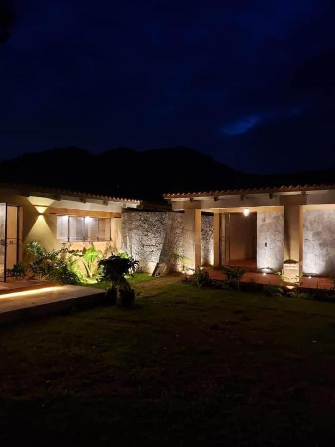 Hostal Villa Quieta Tepoztlán Zewnętrze zdjęcie